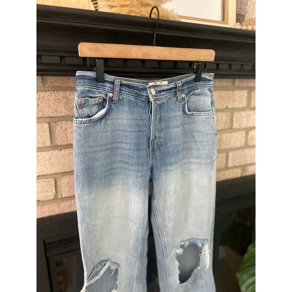 Free People Maggie Ripped Crop Baggy Jeans Size 26 Busted Knee Distressed - Picture 4 of 10